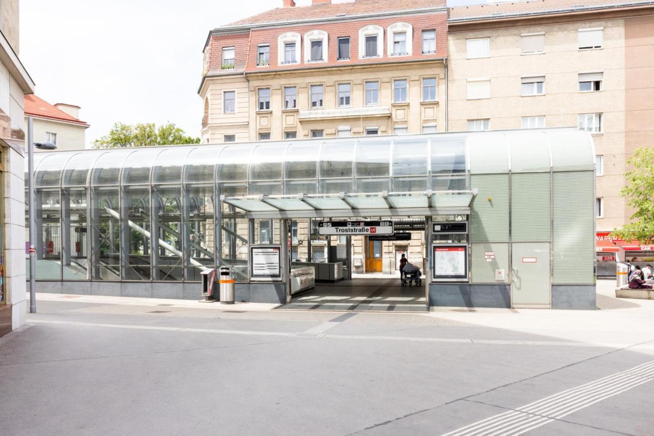 Yeshello Central Station Vídeň Exteriér fotografie